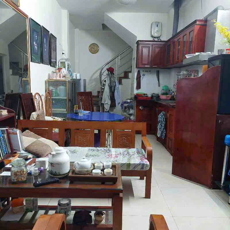 Bán nhà ngõ 112 Ngọc Khánh, 34m2, 4 tầng, chỉ hơn 8 tỷ